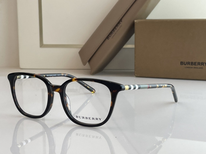 Burberry Sunglasses AAAA-1505