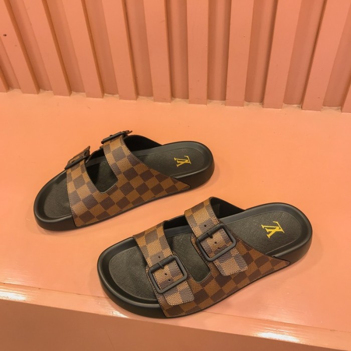 LV Sandals 1：1 Quality-530