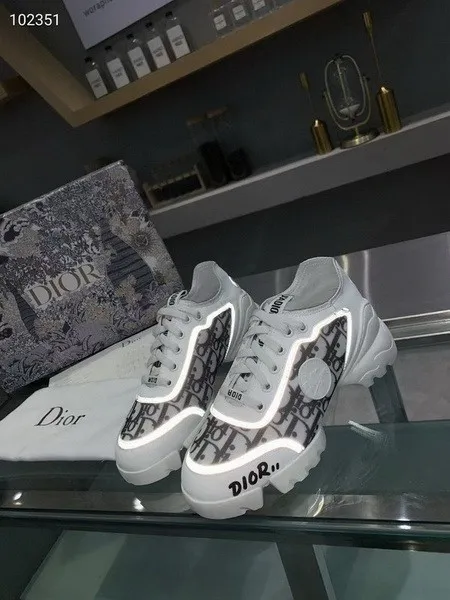 Dior Women Shoes 1：1 quality-247