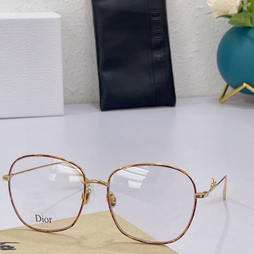 Dior Sunglasses AAAA-1377