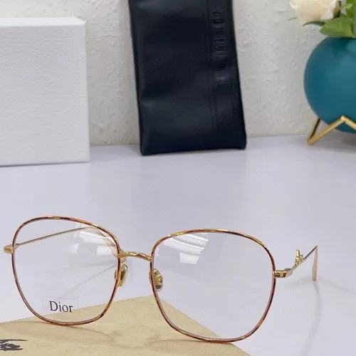 Dior Sunglasses AAAA-1377