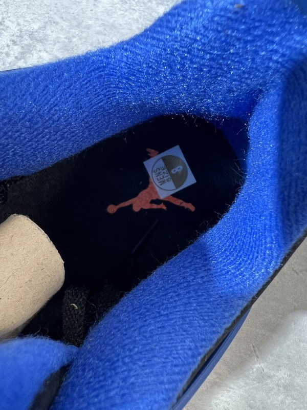 Authentic Air Jordan 4 Cavs (restock)