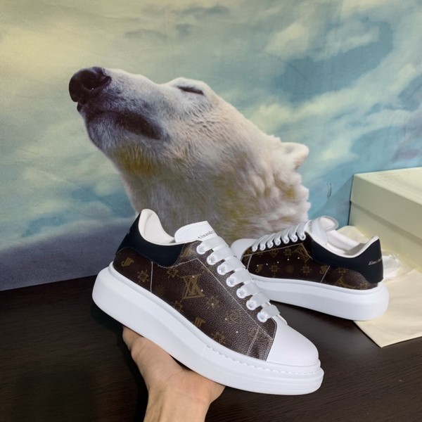 Alexander McQueen Women Shoes 1:1 quality-521