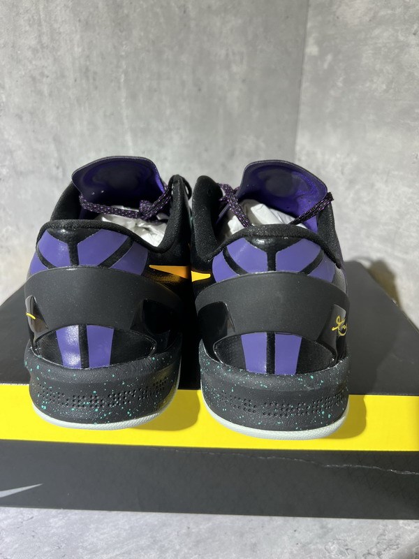 Authentic Kobe 8 Easter”