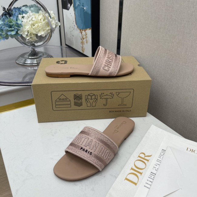 Dior women slippers 1:1 quality-158