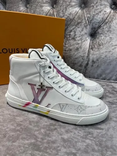 LV Women Shoes 1：1 Quality-608