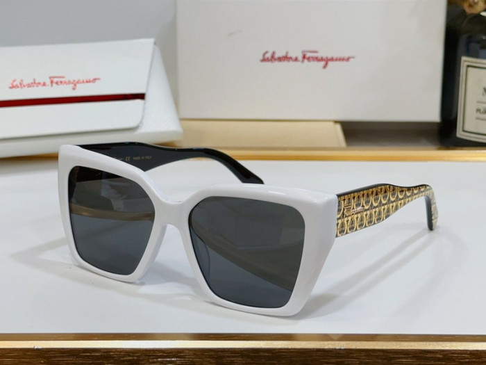Ferragamo Sunglasses AAAA-482