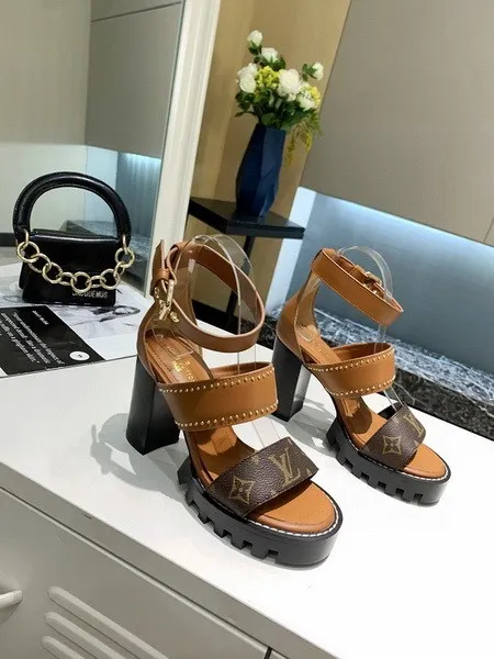 LV High heels-057