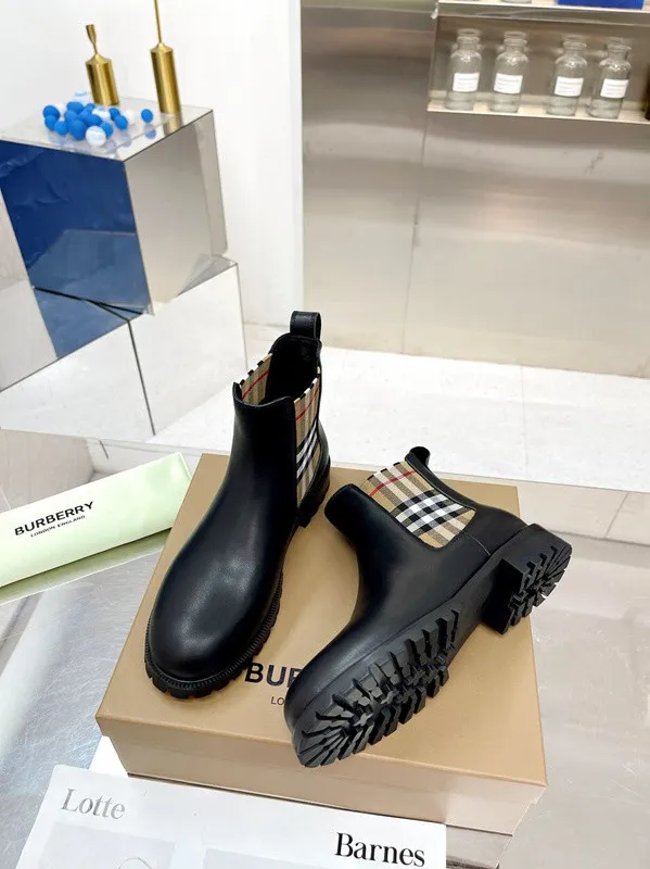 Burberry women shoes 1;1 quality-034