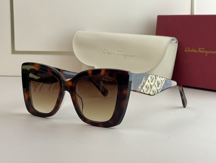 Ferragamo Sunglasses AAAA-457