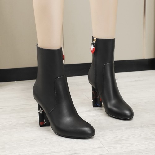 LV Women Shoes 1：1 Quality-650