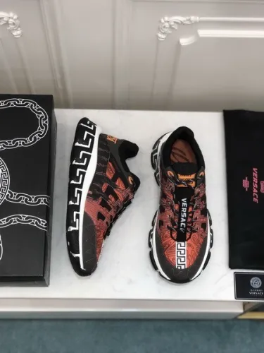 Versace women Shoes 1：1 Quality-047
