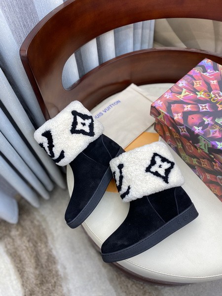 LV Women Shoes 1:1 Quality-685