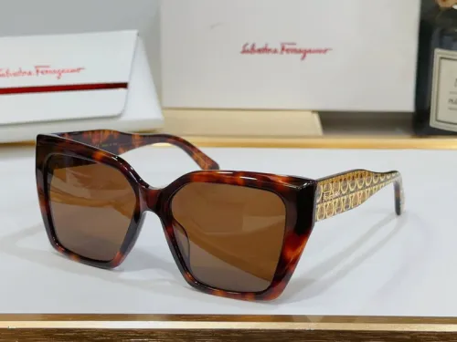 Ferragamo Sunglasses AAAA-483