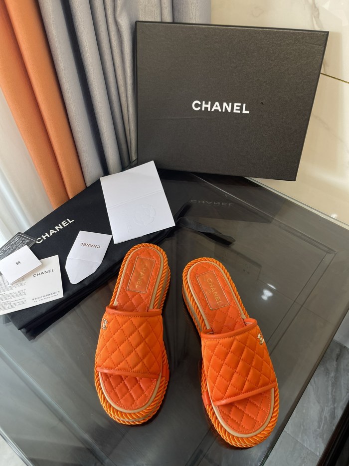 CHNL women slippers 1：1 quality-304