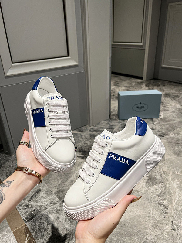Prada women shoes 1：1 quality-356