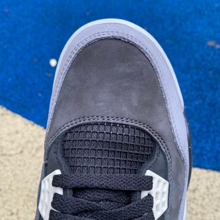 Authentic Air Jordan 4 Retro “Fear” 2021