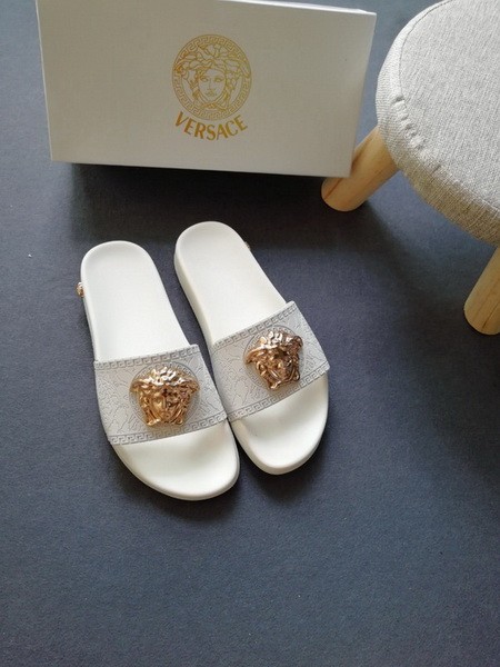 Versace women slippers AAA-028