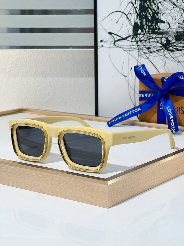 LV Sunglasses AAAA-4282