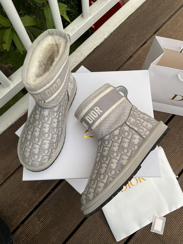 Dior Women Shoes 1:1 quality-425