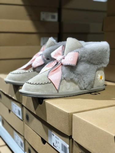 UG Boots Women-213