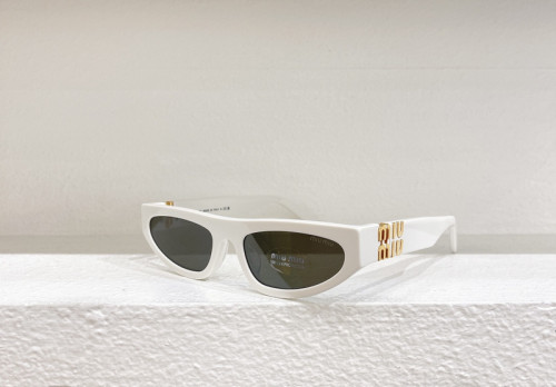Miu Miu Sunglasses AAAA-755