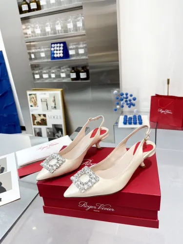 Roger Vivier Women shoes 1：1 quality-023
