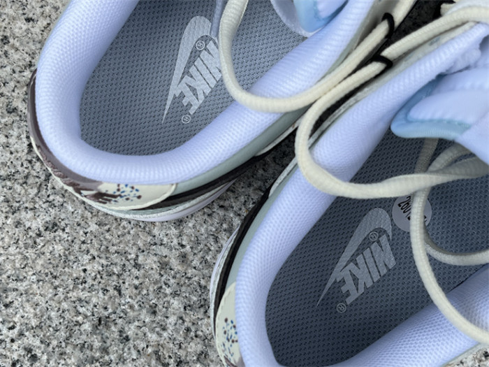 Authentic Nike Dunk Low Neutral