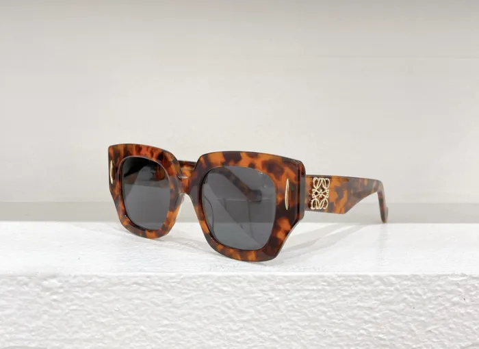 Loewe Sunglasses AAAA-245