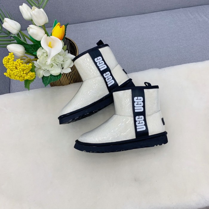 UG Boots Women-172
