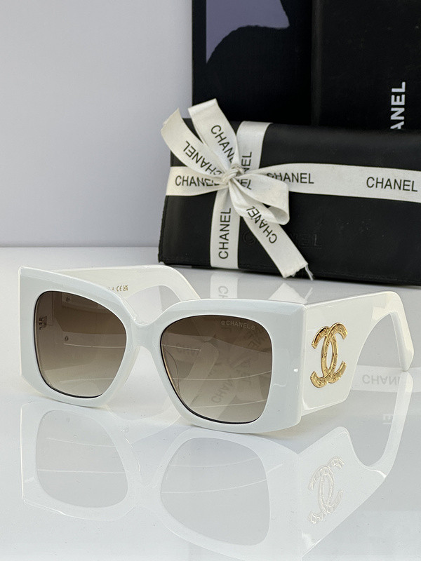 CHNL Sunglasses AAAA-3380