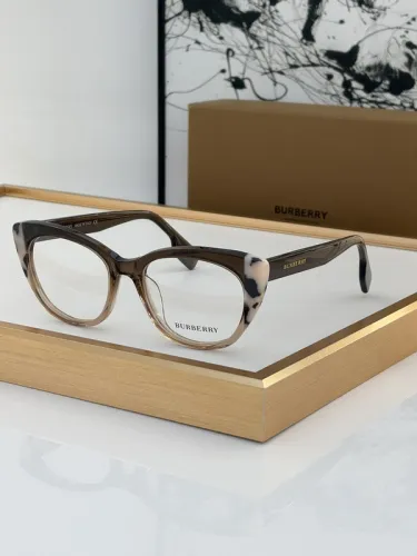 Burberry Sunglasses AAAA-2290