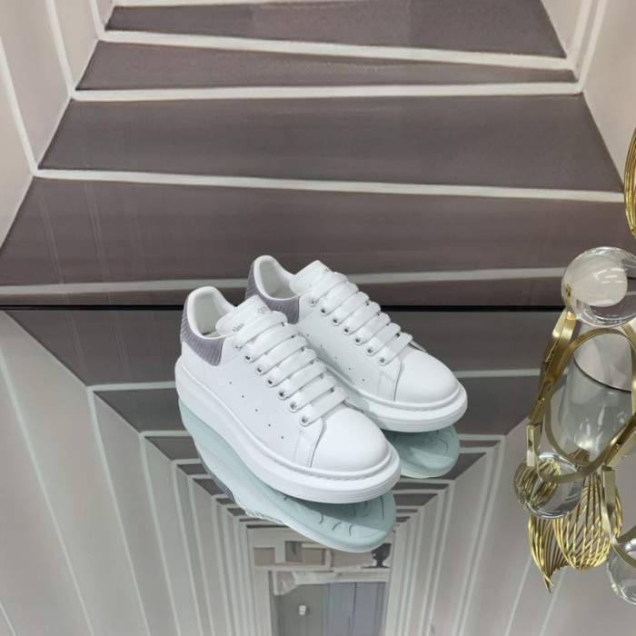 Alexander McQueen Women Shoes 1：1 quality-757