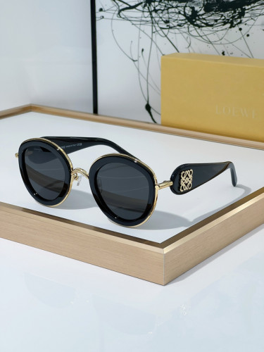 Loewe Sunglasses AAAA-342