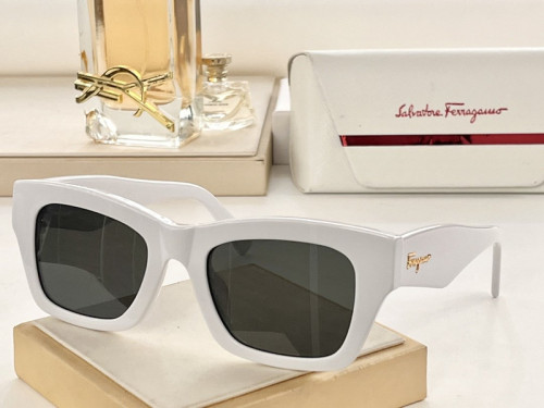Ferragamo Sunglasses AAAA-554