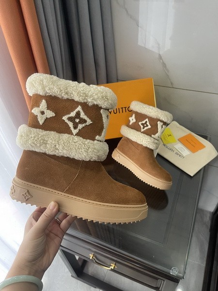 LV Women Shoes 1：1 Quality-713
