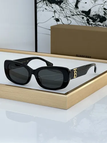 Burberry Sunglasses AAAA-2256