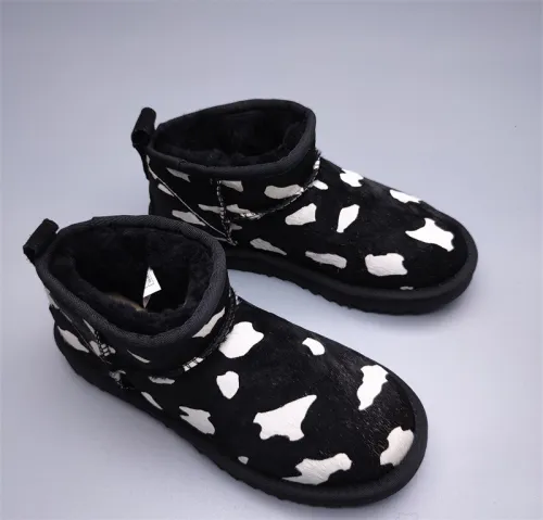 UG Boots Women-082