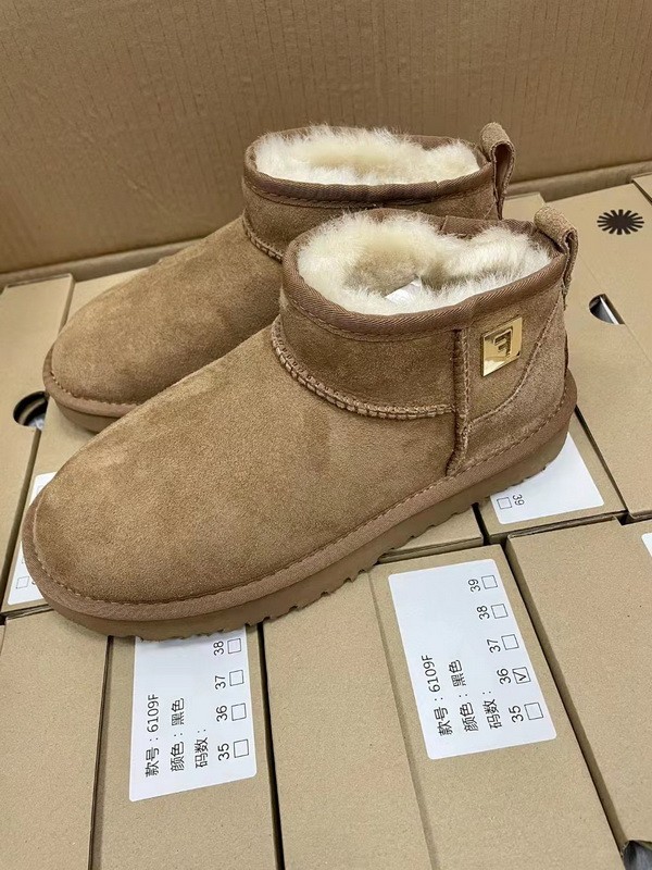 UG Boots Women-189