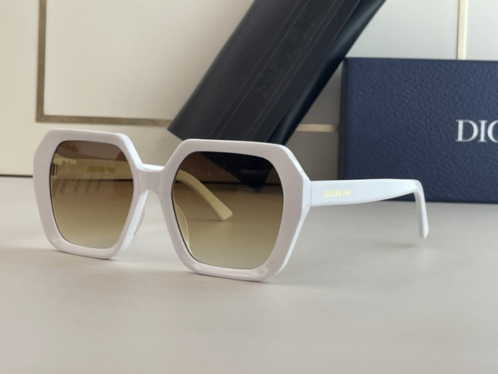 Dior Sunglasses AAAA-1119