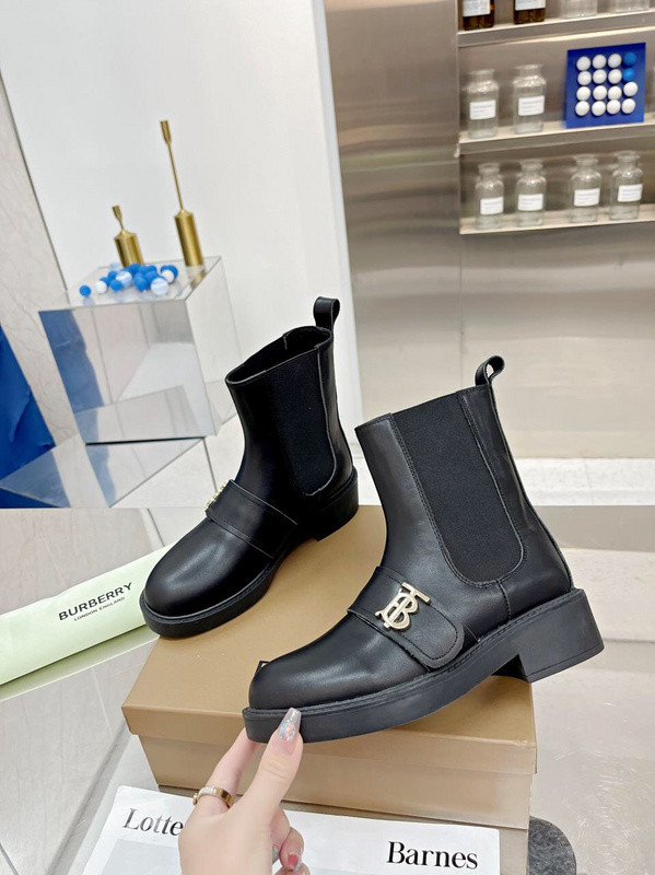 Burberry women shoes 1;1 quality-035