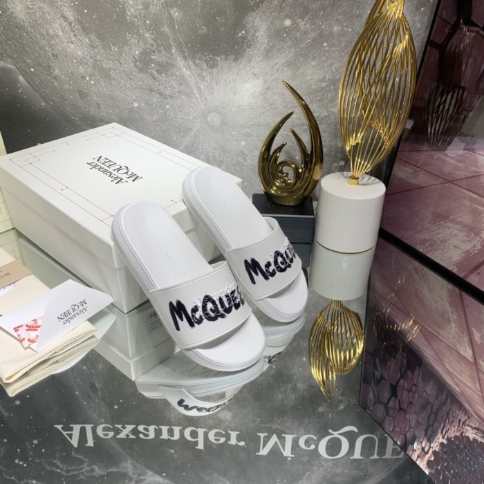 Alexander McQueen women slippers 1：1 quality-031