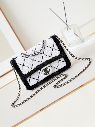 CHNL High End Quality Bag-566