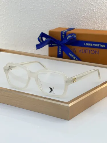 LV Sunglasses AAAA-4166