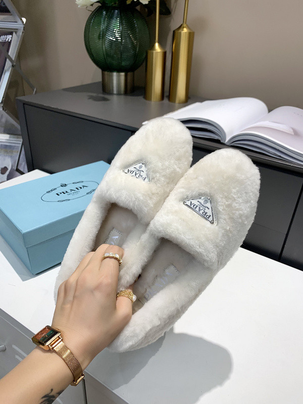 Prada women shoes 1：1 quality-390