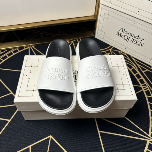 Alexander McQueen women slippers AAA-030