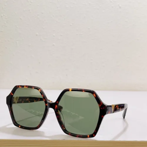 V Sunglasses AAAA-408