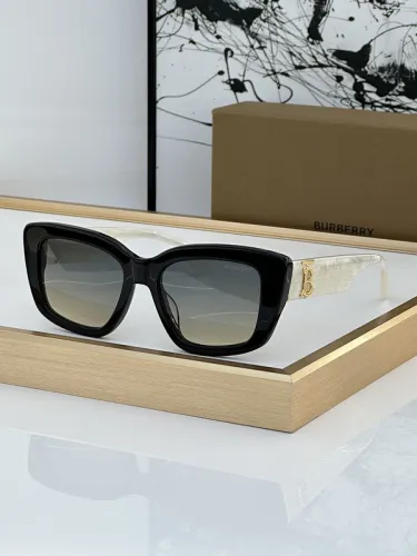 Burberry Sunglasses AAAA-2251