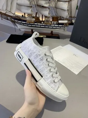 Dior Women Shoes 1：1 quality-166