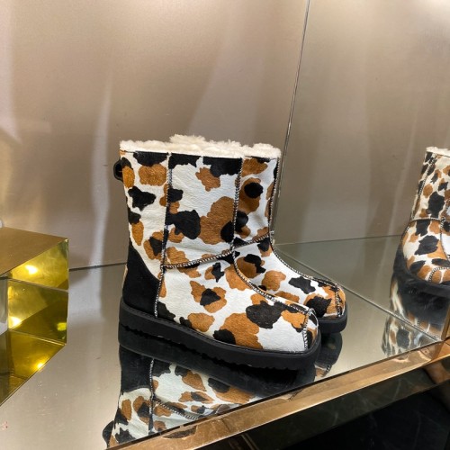 UG Boots Women-021